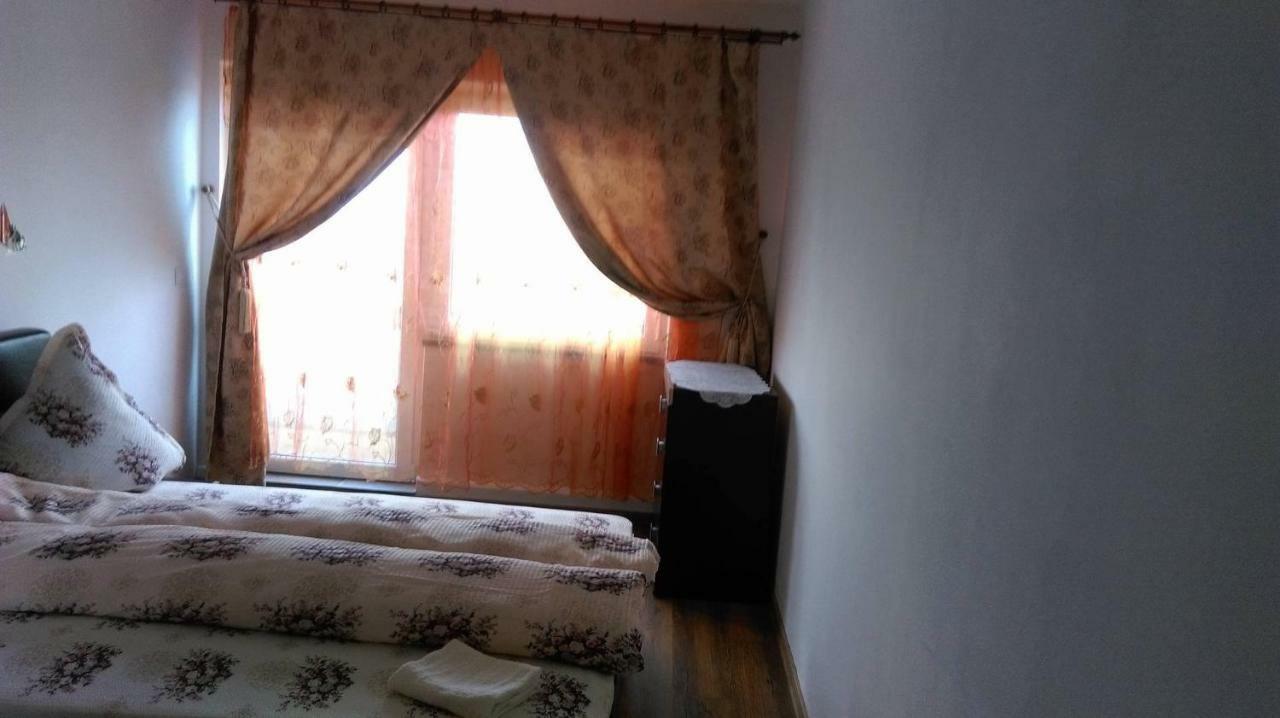 Vila Annemaryy Arbore エクステリア 写真