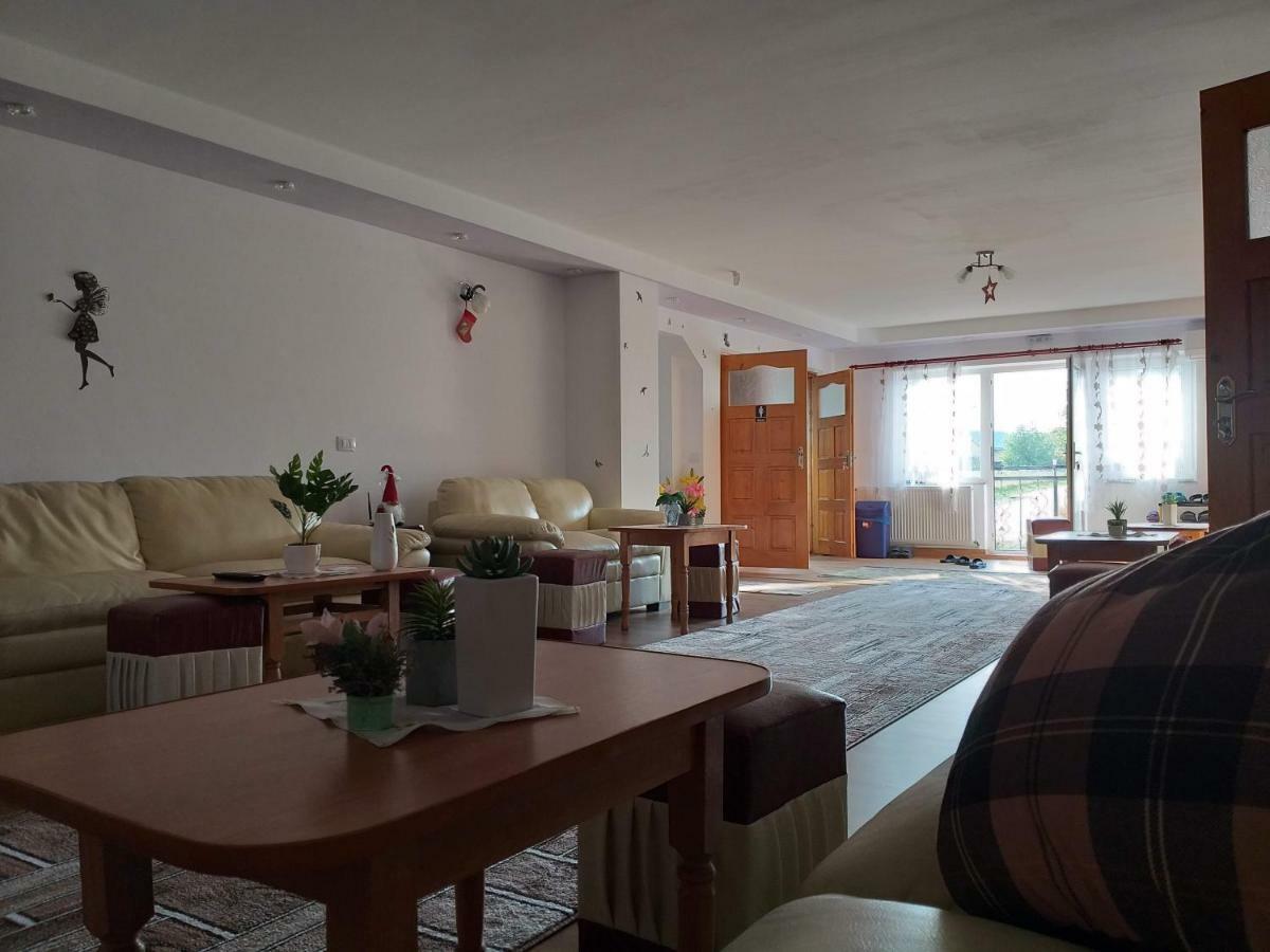 Vila Annemaryy Arbore エクステリア 写真